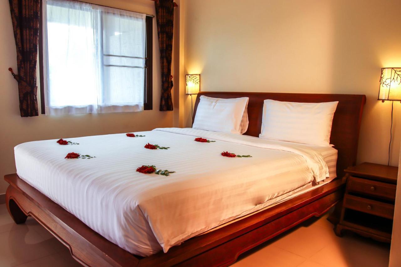 Namphung Phuket Boutique Resort Rawai Екстериор снимка