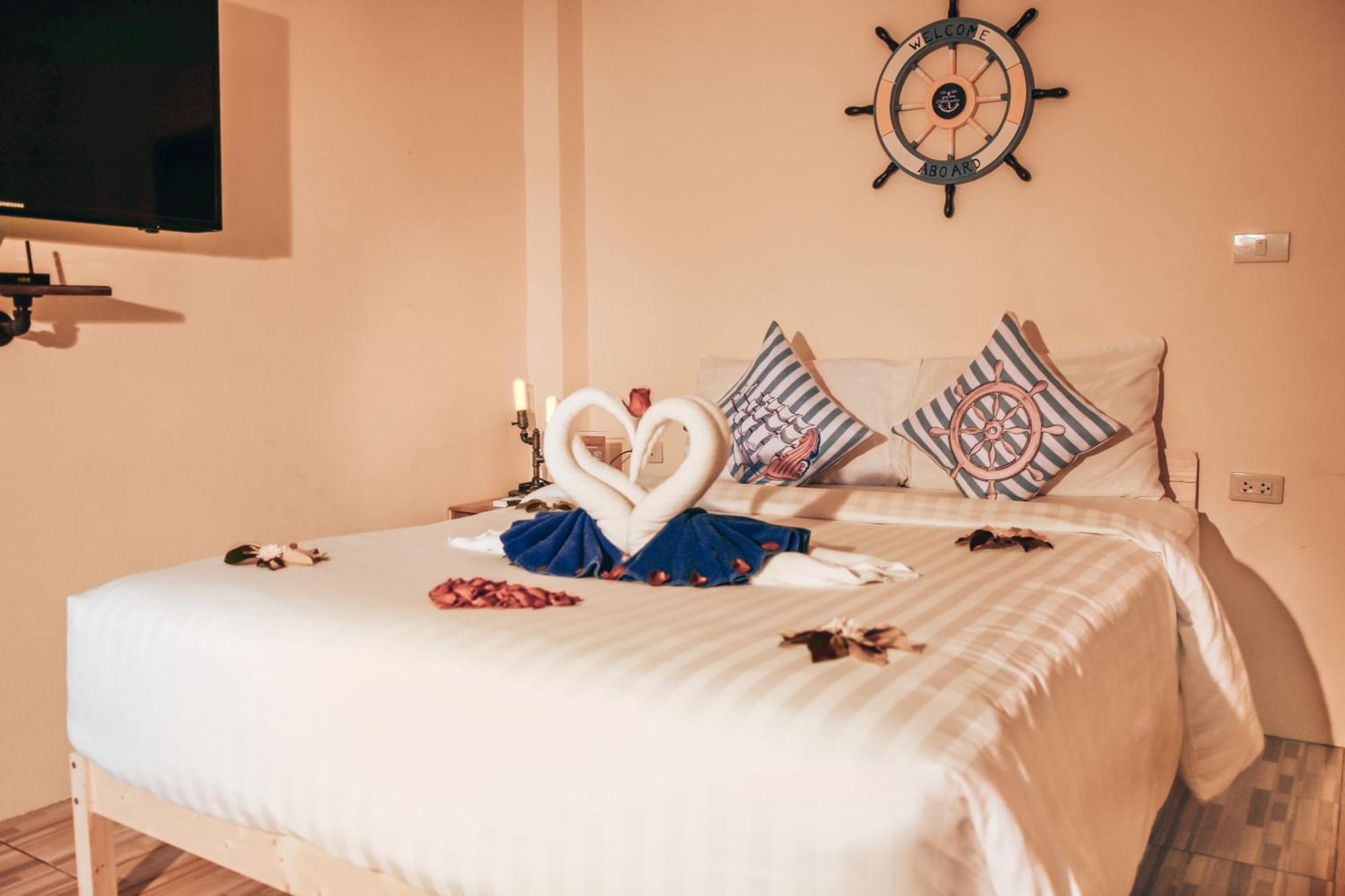 Namphung Phuket Boutique Resort Rawai Екстериор снимка