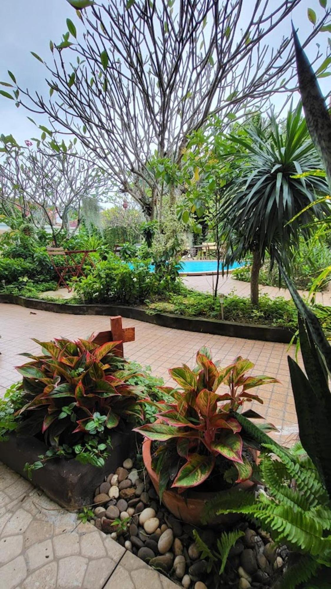 Namphung Phuket Boutique Resort Rawai Екстериор снимка
