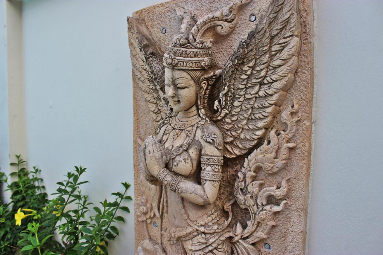 Namphung Phuket Boutique Resort Rawai Екстериор снимка